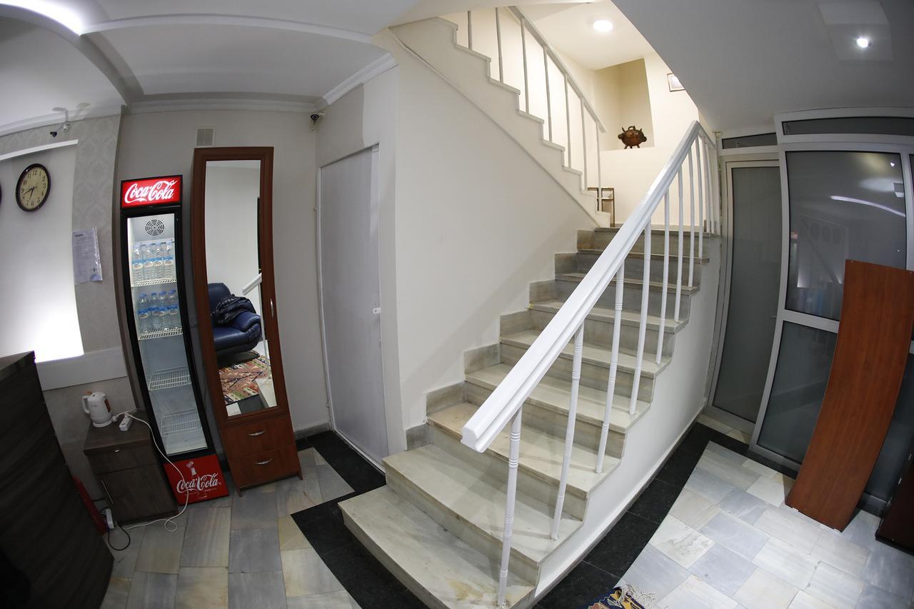 New Palace Shardeni Tbilisi Exterior photo